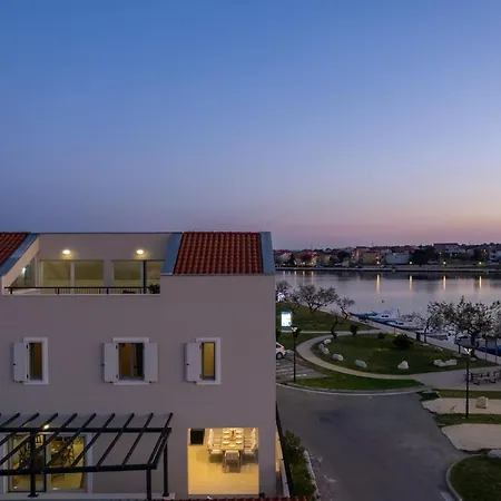 Luxury Lovre Seaside Heated Pool Sauna Villa Nin