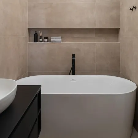 Villa Luxury Lovre Seaside Heated Pool Sauna *