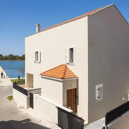 Villa Luxury Lovre Seaside Heated Pool Sauna