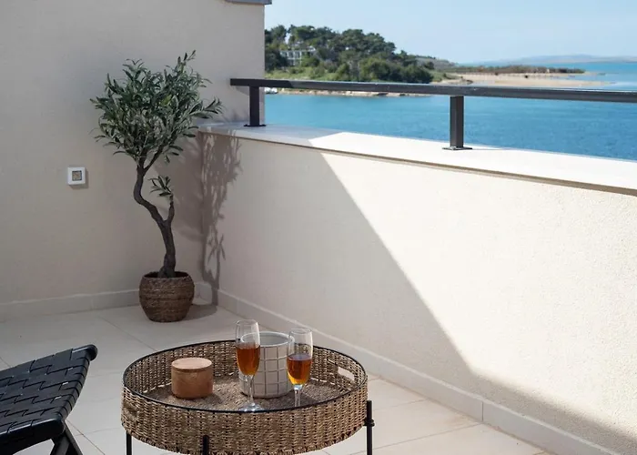 Villa Luxury Lovre Seaside Heated Pool Sauna *