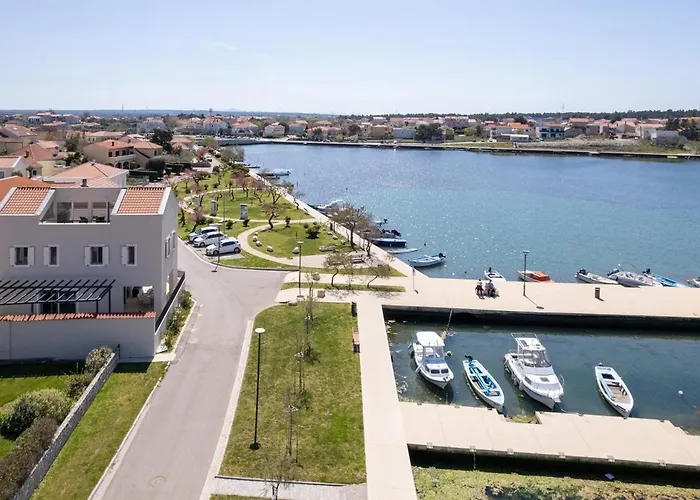 Villa Luxury Lovre Seaside Heated Pool Sauna *