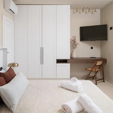 Luxury Lovre Seaside Heated Pool Sauna Nin