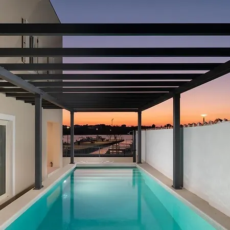 Villa Luxury Lovre Seaside Heated Pool Sauna *
