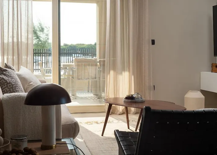 Luxury Lovre Seaside Heated Pool Sauna *