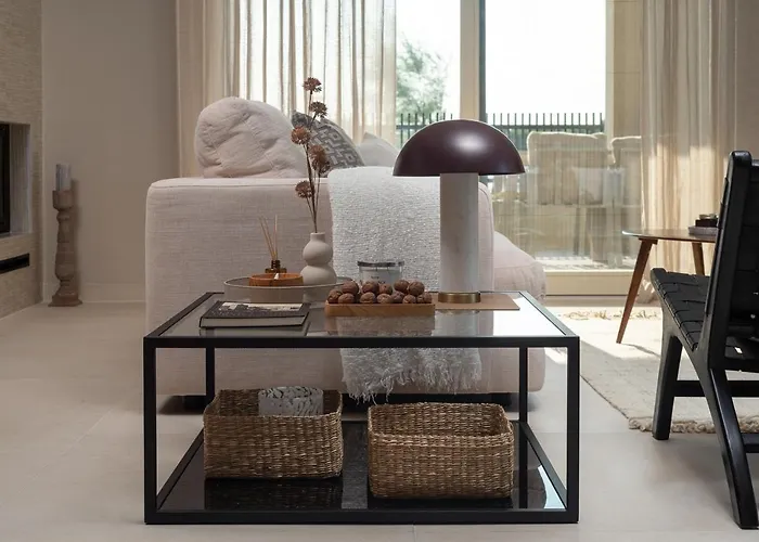 Luxury Lovre Seaside Heated Pool Sauna